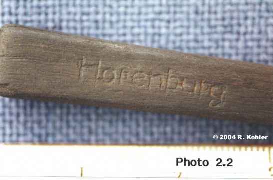uw-artifact-horenburg-knife-closeup