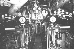 U889-02