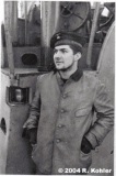 H003